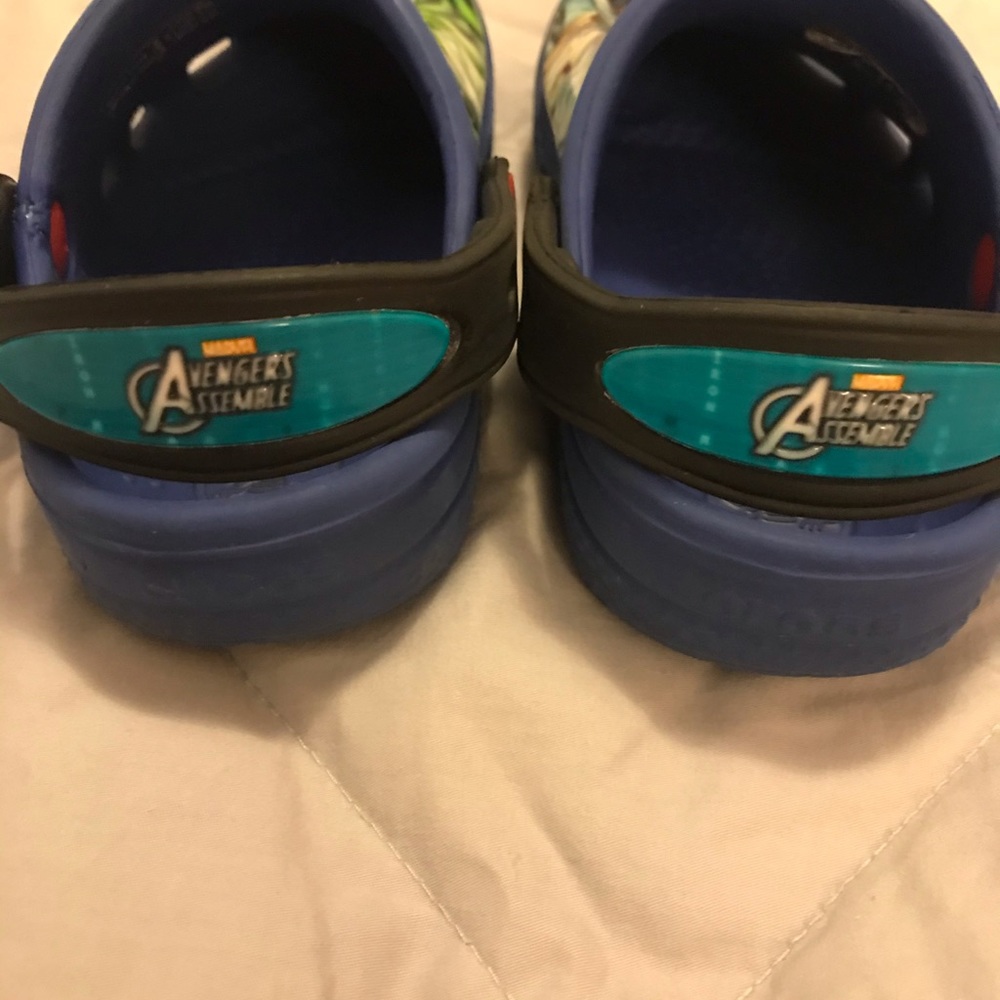 Marvel toddler crocs size 8.